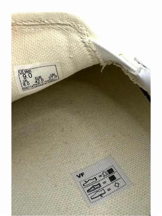 Vans Suede Slip-On Sneakers in Off-White - Picture 4 of 7